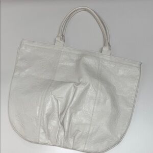 Baganza creamy White Embossed leather large zip up Tote Bag